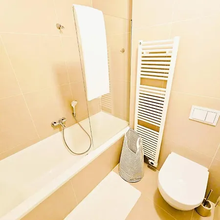 1br Flat With Free Parking-great Location In Cd8 Luxembourg